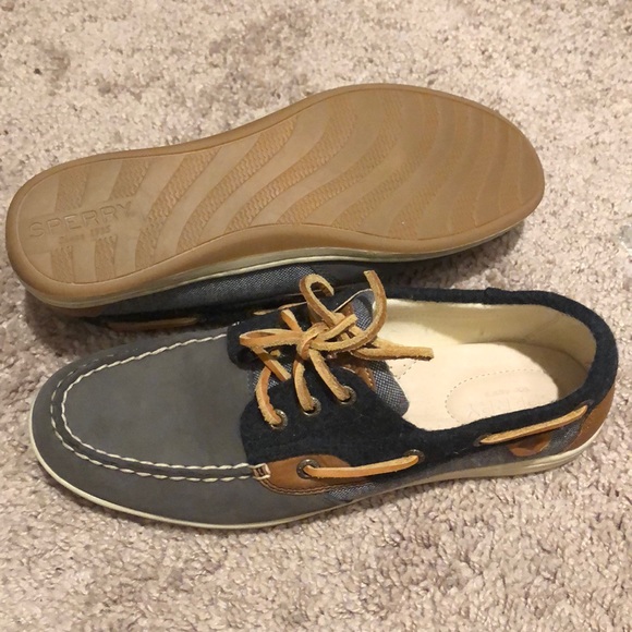 Sperrys - Picture 4 of 5